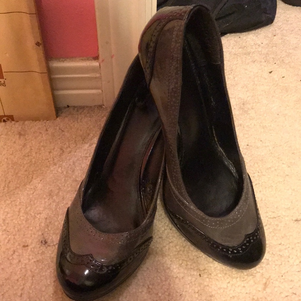 Patent leather Heels